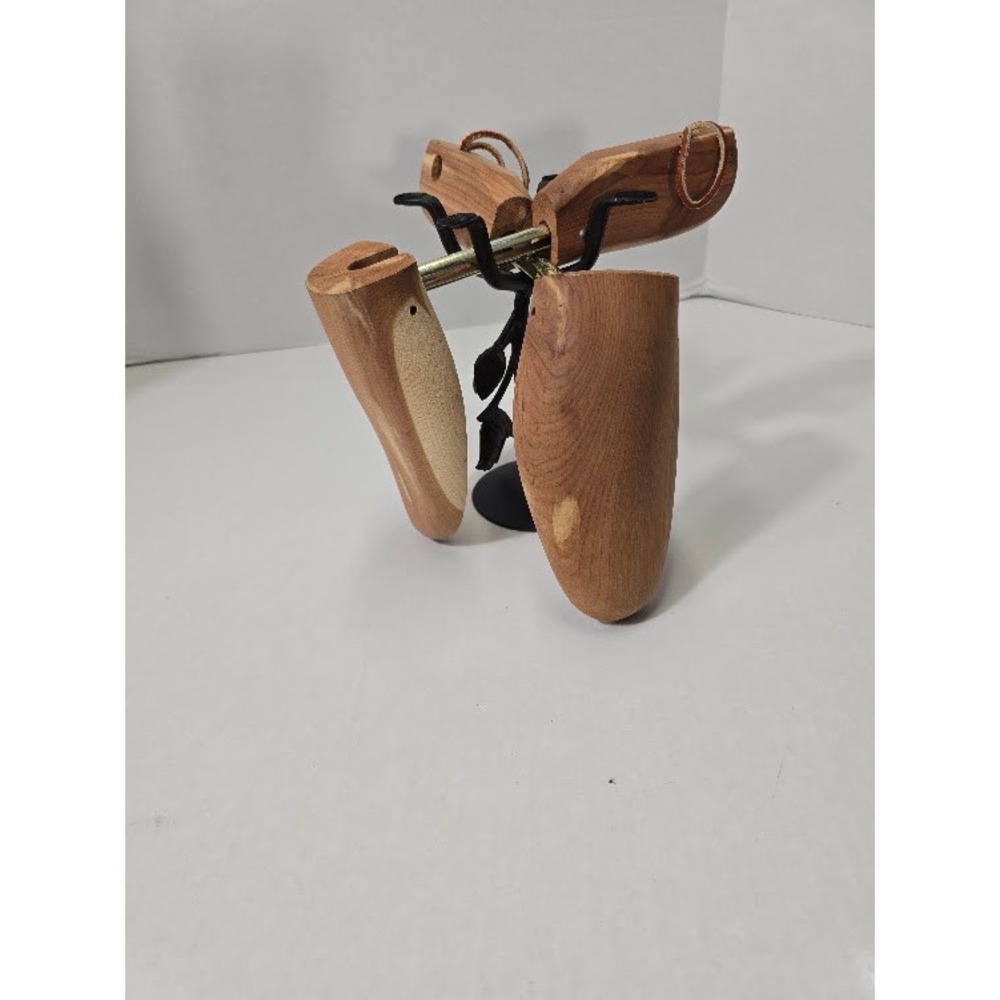 Rochester Shoe Tree Co Shoe Trees Mens XL Cedar Excellent Aromatic Split Toe USA - Picture 7 of 7